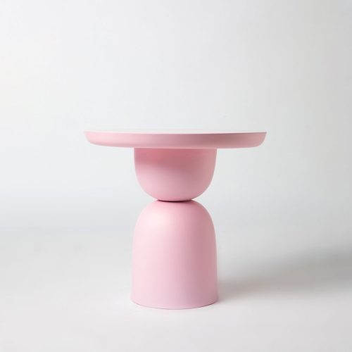 Cady Pink μπορεί να χρησιμοποιηθεί ως βοηθητικό τραπέζι ή κομοδίνο