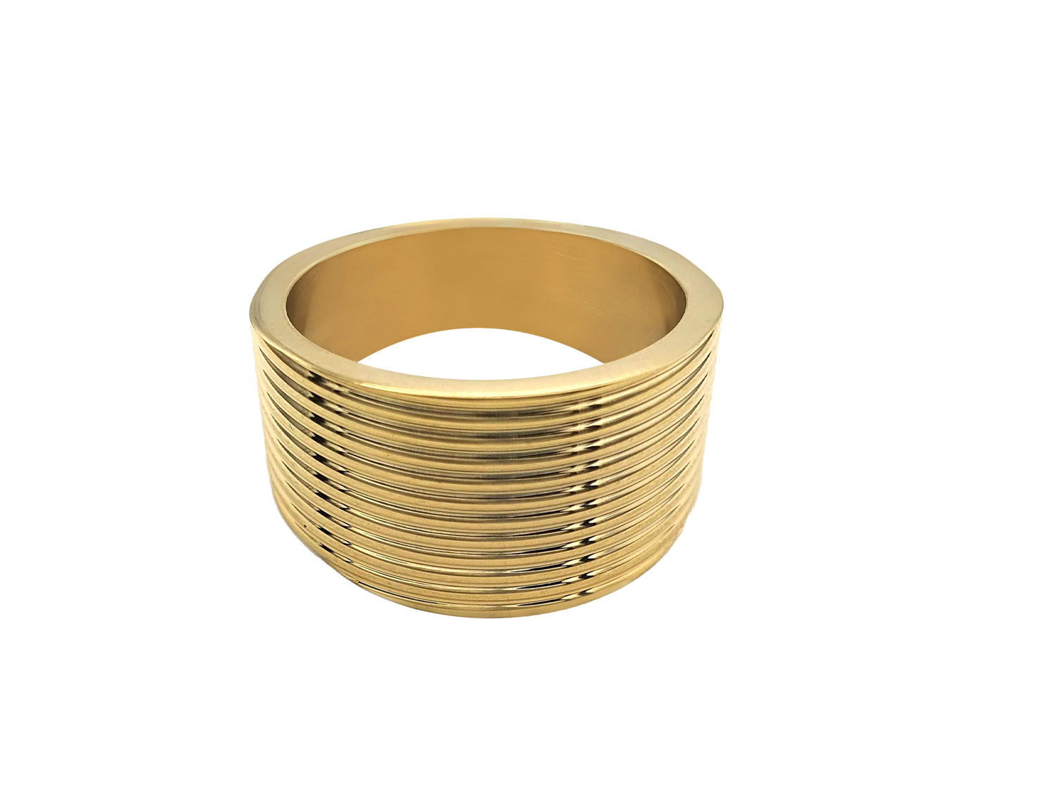 Κάντε μια λαμπερή εμφάνιση όπου κι αν πάτε με το δαχτυλίδι Closed Ring ! Αυτό το ελαφρύ δαχτυλίδι είναι εντυπωσιακό και άνετο στη χρήση.  Μέταλλο:Sterling Steel Επιμεταλλωμένο : Επιχρυσωμένο Τύπος: Κλειστό Δαχτυλίδι Ζιργκόν: Λευκό Μέγεθος δαχτυλιδιού: 7 και 8